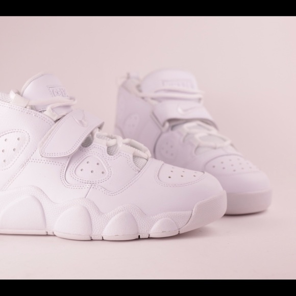 Nike Air CB 34 Charles Barkley Triple White Mens - Picture 2 of 8